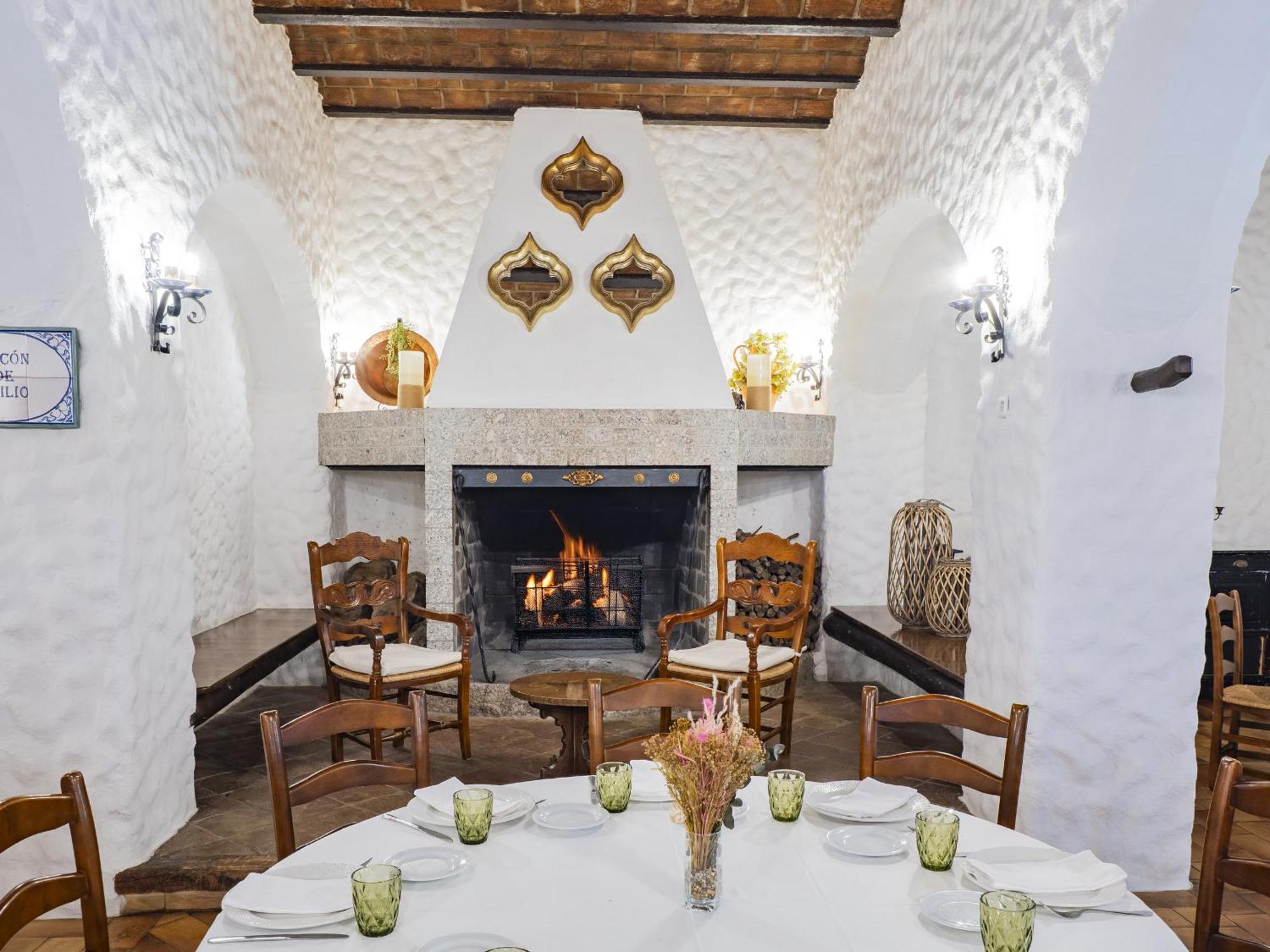 Cubo'S Hotel Cortijo San Antonio Casarabonela Εξωτερικό φωτογραφία